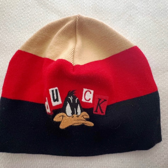 Iceberg History - Daffy Duck - Beanie - Picture 1 of 5